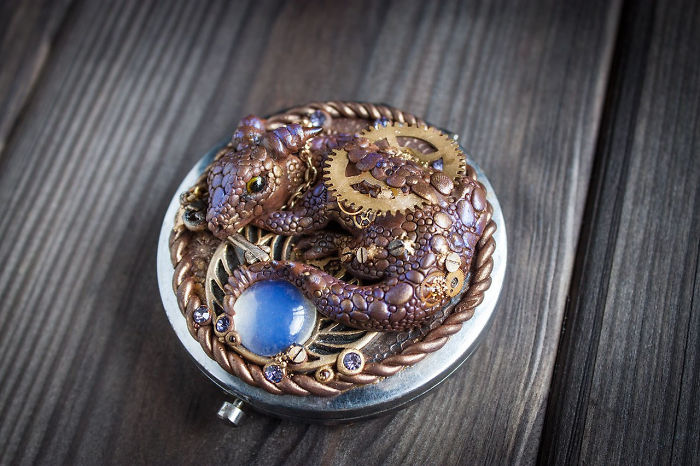 Magical Jewelry And
Creatures From Polymer Clay And Minerals