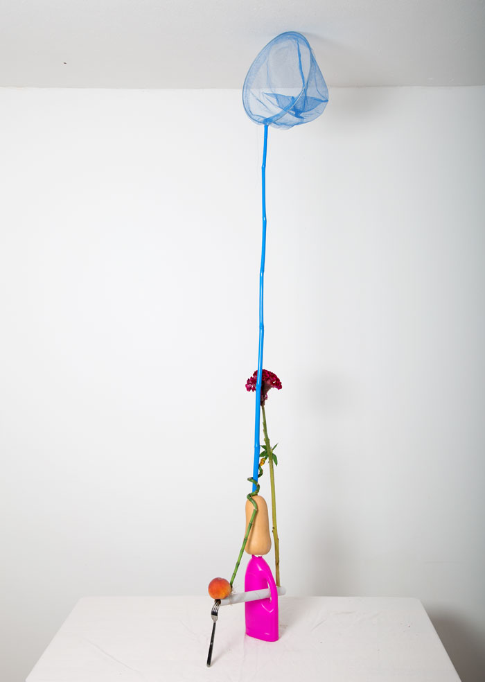 Pillars Of Home: I Balance Household Objects Into Floor-to-ceiling Sculptures (part 2)