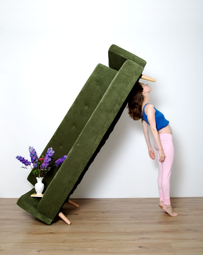 Pillars Of Home: I Balance Household Objects Into Floor-to-ceiling Sculptures (part 2)