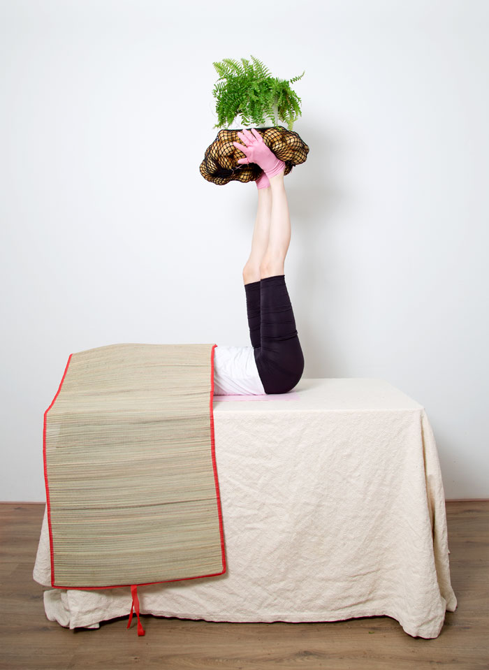 Pillars Of Home: I Balance Household Objects Into Floor-to-ceiling Sculptures (part 2)