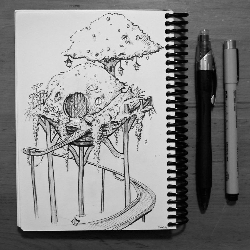 Hobbit-Hole Tree House