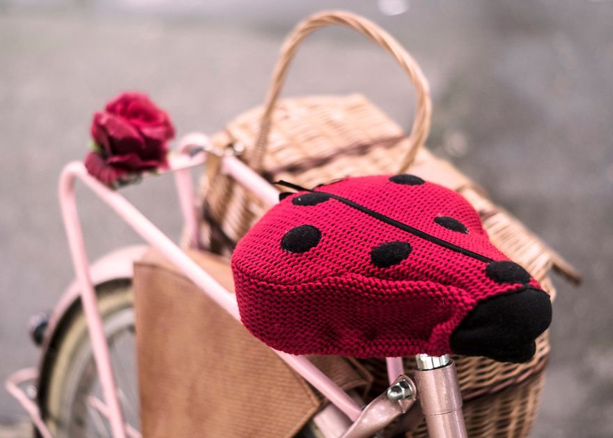 These Warming Seat Covers Encourage You To Bike In Winter To Fight Smog These Warming Seat Covers Encourage You To Bike In Winter To Fight Smog