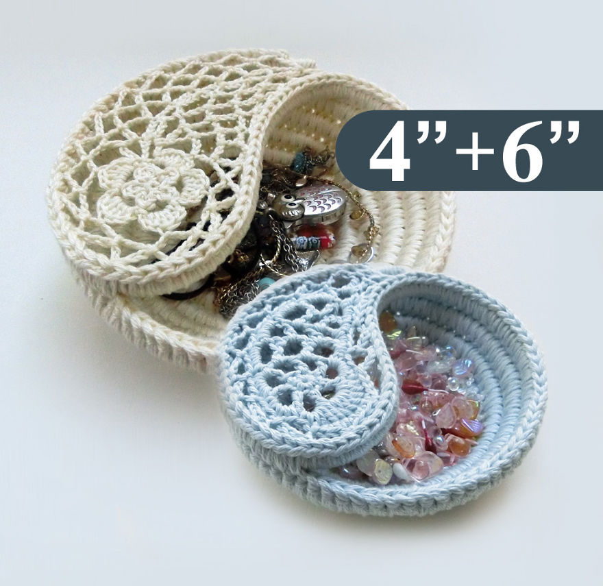 These Yin Yang Jewelry Dishes Are Crocheted On Rope These Yin Yang Jewelry Dishes Are Crocheted On Rope