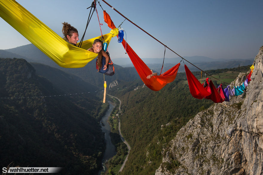 We Created An 80-Meter-Long Hammock Caravan 200m Above The Canyon