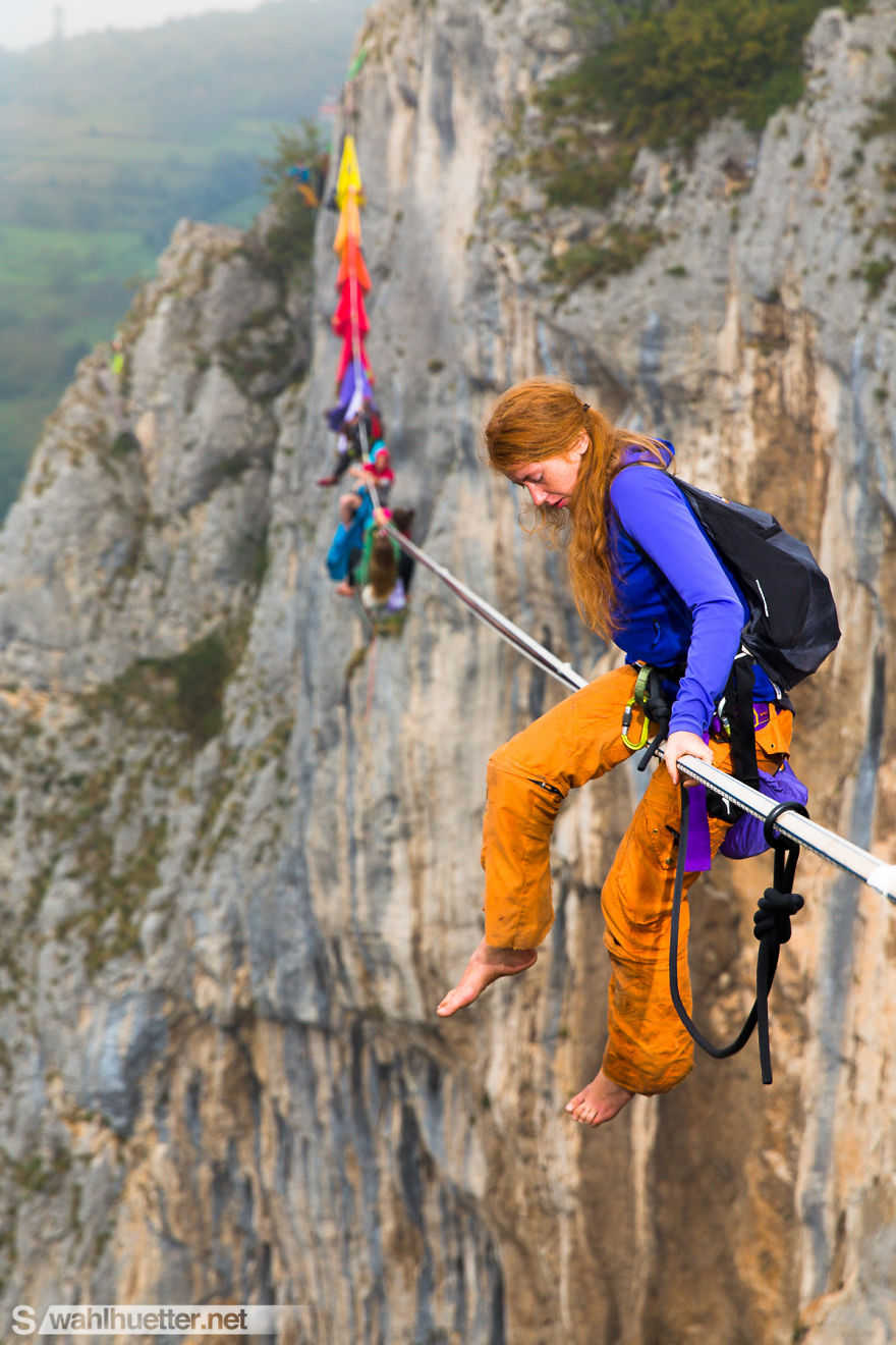 We Created An 80-Meter-Long Hammock Caravan 200m Above The Canyon