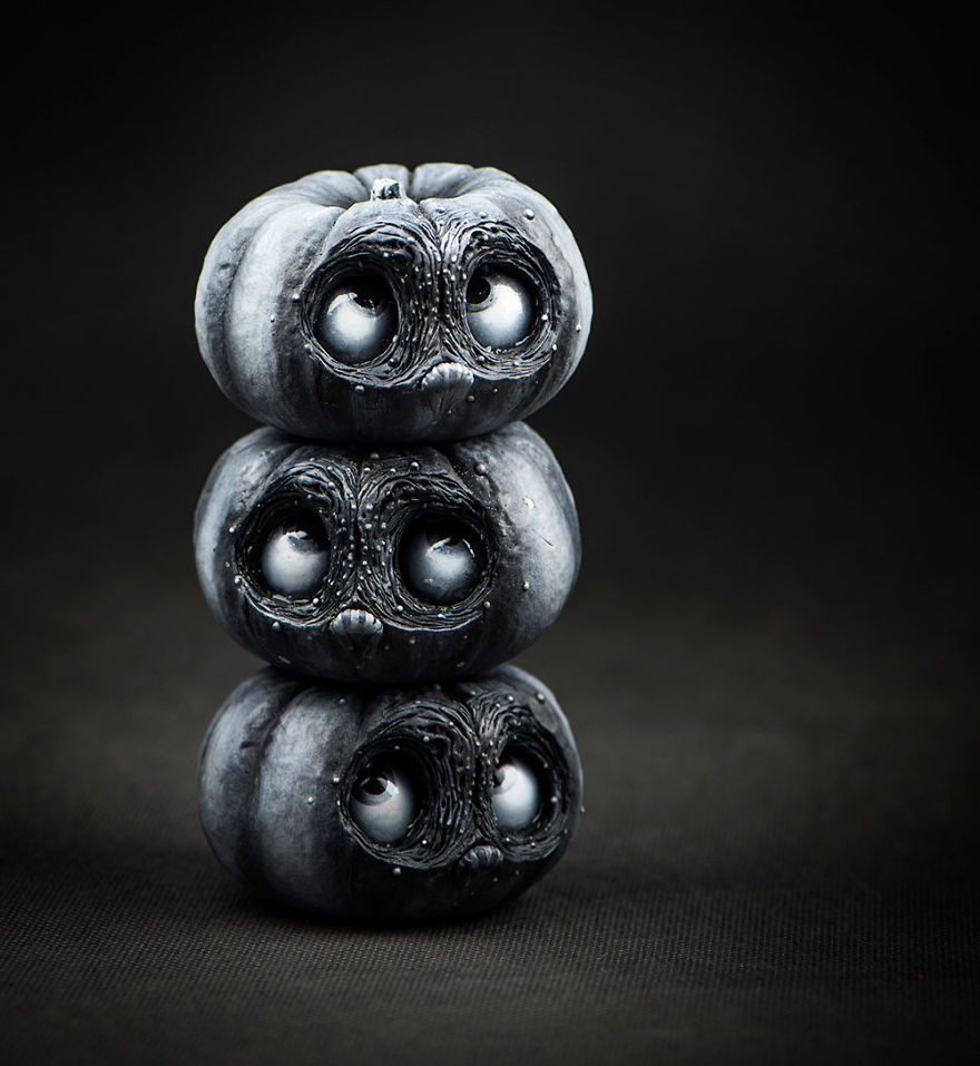 We Made Creepy Pumpkins And Scarecrows For Halloween