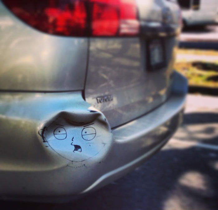 Stewie Griffin Fixes A Dent