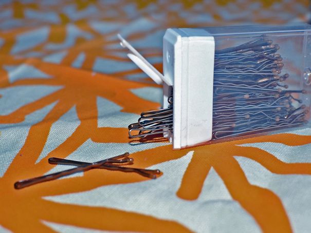 Use Your Tic Tac Box As A Bobby Pin Holder