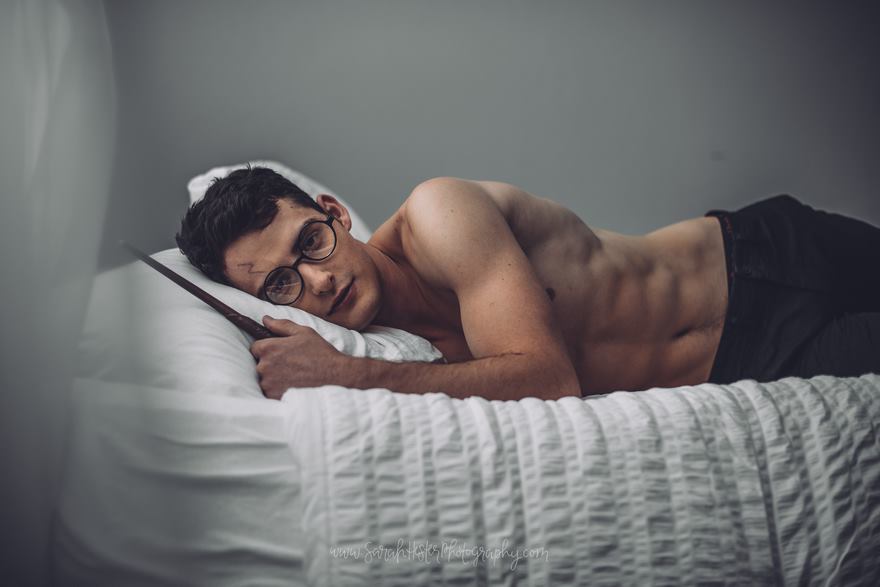 harry-potter-sexy-photo-shoot-zachary-howell-10 harry-potter-sexy-photo-shoot-zachary-howell-10