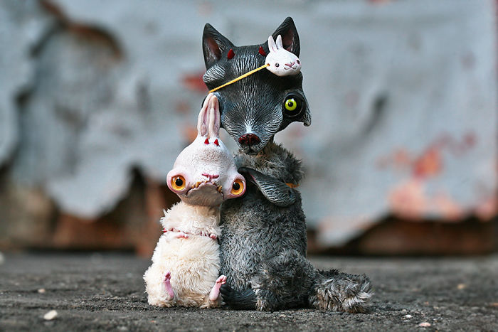 I Create Super Cute And Creepy Dolls