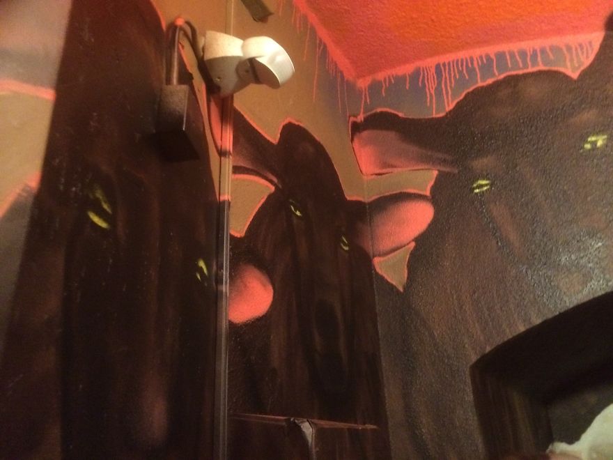 Lavartory Takes Bathroom Graffiti To The Next Level Lavartory Takes Bathroom Graffiti To The Next Level