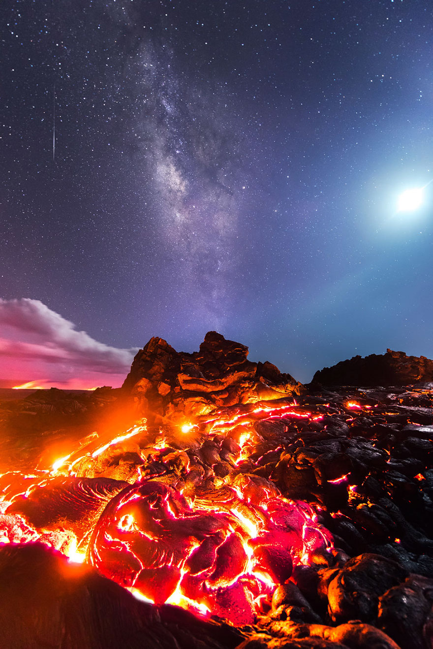 lava-milky-way-meteor-moon-mike-mezeul-II-hawaii-2 lava-milky-way-meteor-moon-mike-mezeul-II-hawaii-2