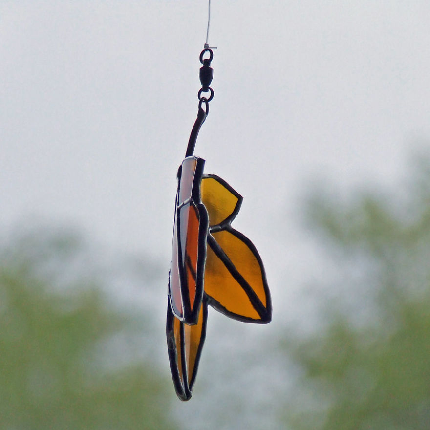 Victory Old Horizontal Maple Leaf