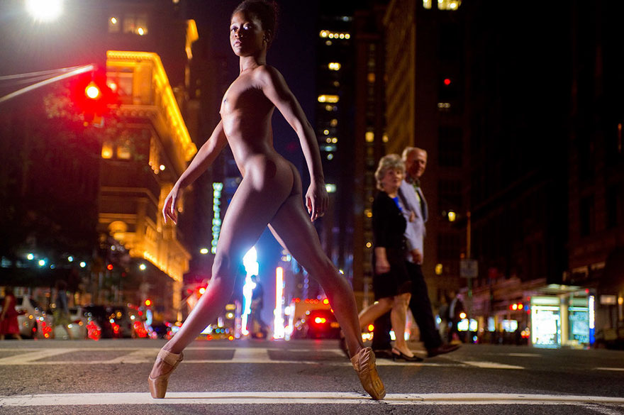 Dancers Strip Down For Stunning Photos In NYC (NSFW) .