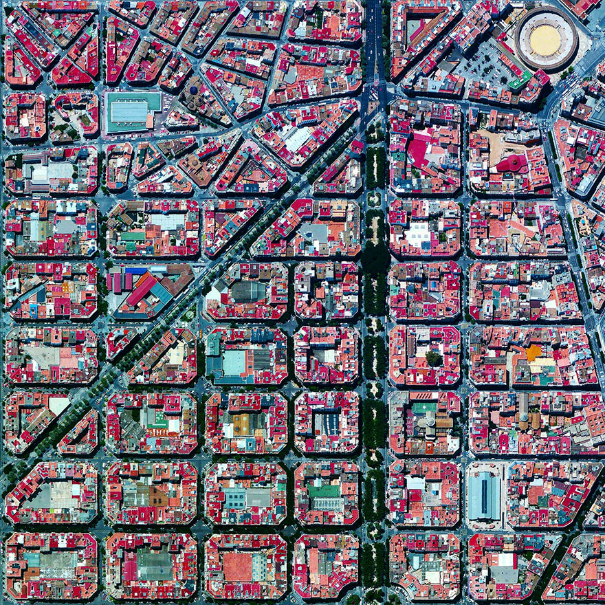 L'eixample, Valencia, Spain