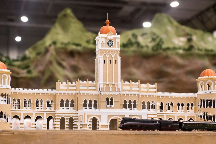 I Spent 3 Years Building This Miniature Wonderland. I Spent 3 Years Building This Miniature Wonderland.