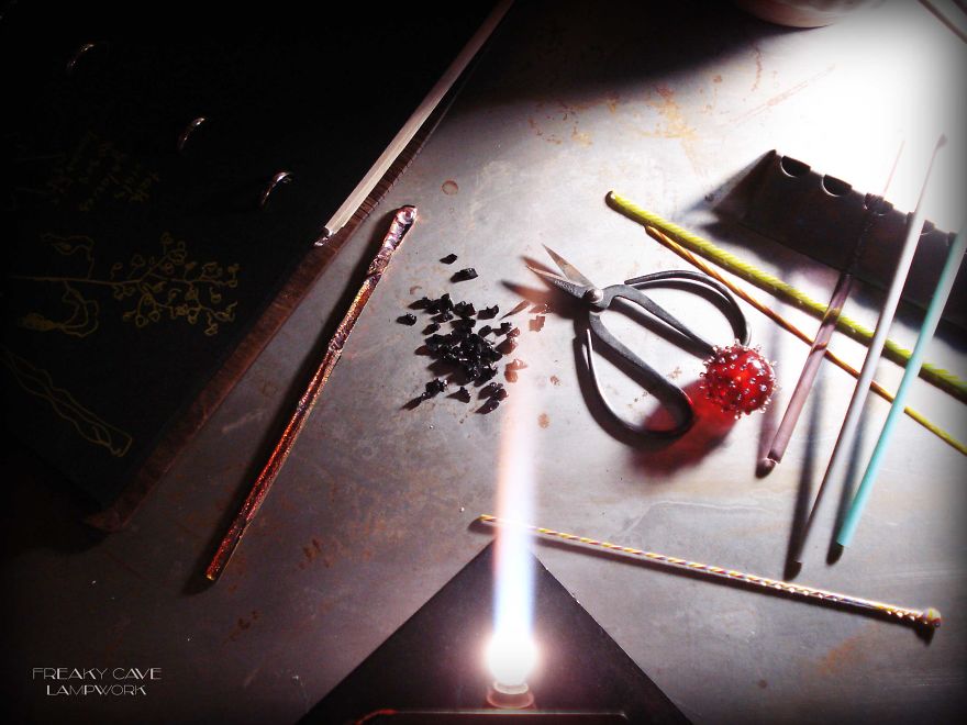 Lampwork Jewellery And Art, That Are Born Of Fire And Magick Lampwork Jewellery And Art, That Are Born Of Fire And Magick