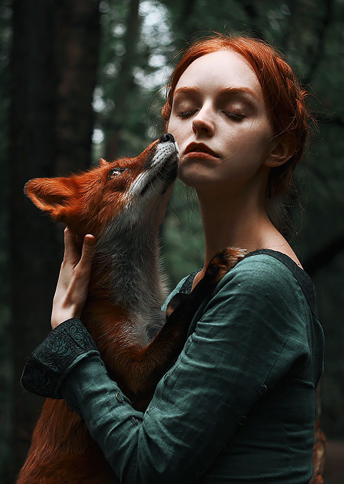 Fairytale Portraits Of Redheads With A Red Fox By Uzbek Photographer Fairytale Portraits Of Redheads With A Red Fox By Uzbek Photographer