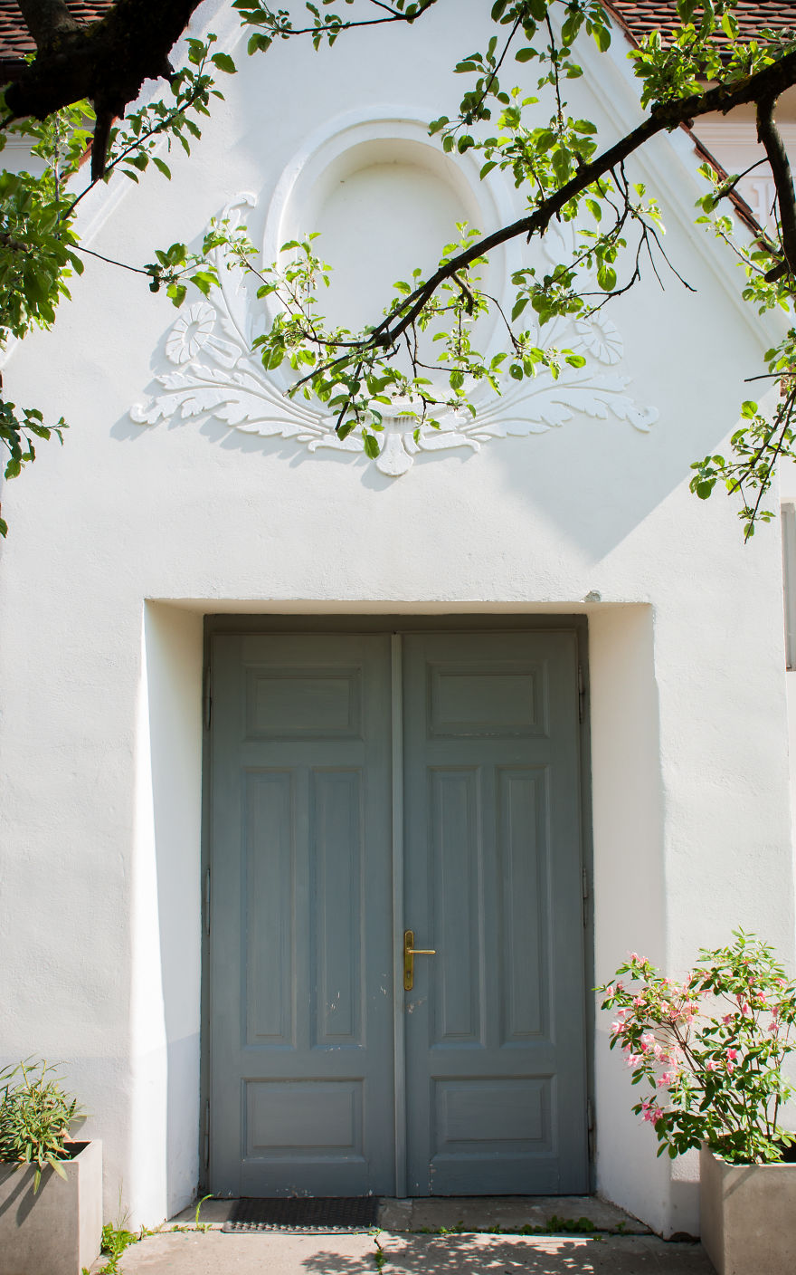Abandoned Art Nouveau Saxon School In Transylvania Transformed Into A Beautiful Guesthouse