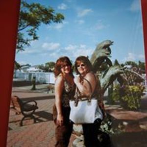 dona_kozari-riley avatar