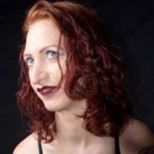 ultimatehockeygirl avatar