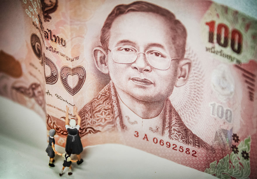 30 Days 30 Images: His Majesty King Bhumibol Adulyadej Is In All Thais’ Hearts Forever