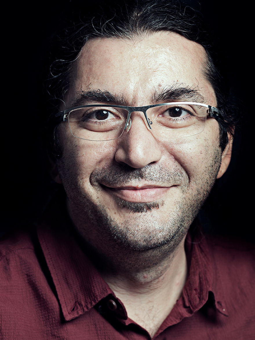 I Take Pictures Of My Parents Neighbours In A Tiny Turkish Village To Show That Hate Is Wrong. I Take Pictures Of My Parents Neighbours In A Tiny Turkish Village To Show That Hate Is Wrong.