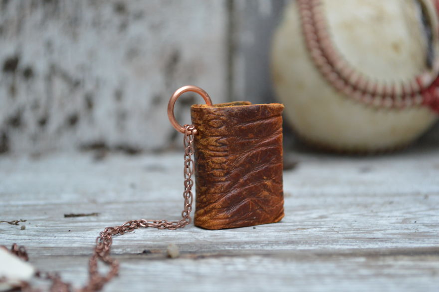 My Love Of Books, All Things Tiny, And Stories From The Past.... My Love Of Books, All Things Tiny, And Stories From The Past....