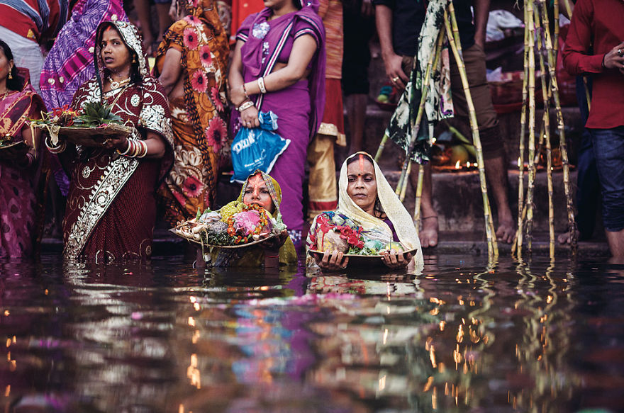 India - Portrait Of Country. A 50mm Photographic Journey Of Discovery Through India. Celebrating Its Fascinating Cultural Diversity Through An Eclectic Series Of Beautifully Captivating Portraits. India - Portrait Of Country. A 50mm Photographic Journey Of Discovery Through India. Celebrating Its Fascinating Cultural Diversity Through An Eclectic Series Of Beautifully Captivating Portraits.