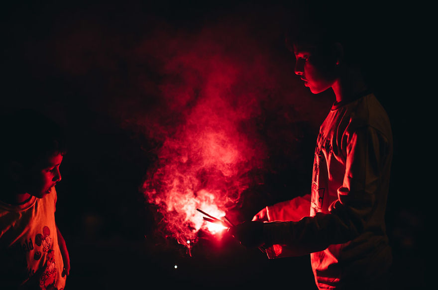 India - Portrait Of Country. A 50mm Photographic Journey Of Discovery Through India. Celebrating Its Fascinating Cultural Diversity Through An Eclectic Series Of Beautifully Captivating Portraits.