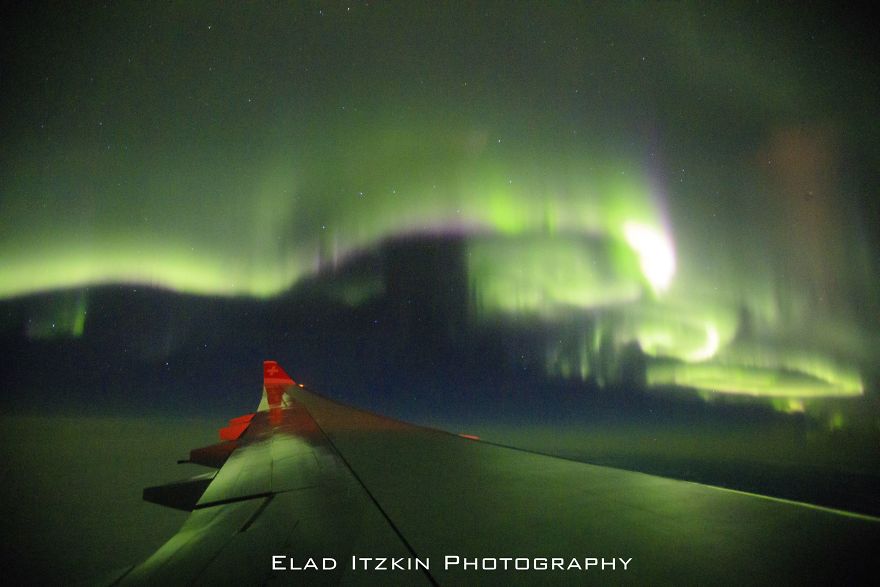 I Witness This Incredible Light Show Flying Above Russia