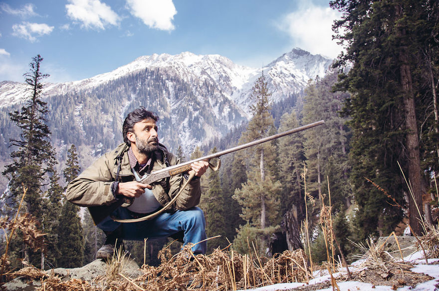 India - Portrait Of Country. A 50mm Photographic Journey Of Discovery Through India. Celebrating Its Fascinating Cultural Diversity Through An Eclectic Series Of Beautifully Captivating Portraits. India - Portrait Of Country. A 50mm Photographic Journey Of Discovery Through India. Celebrating Its Fascinating Cultural Diversity Through An Eclectic Series Of Beautifully Captivating Portraits.