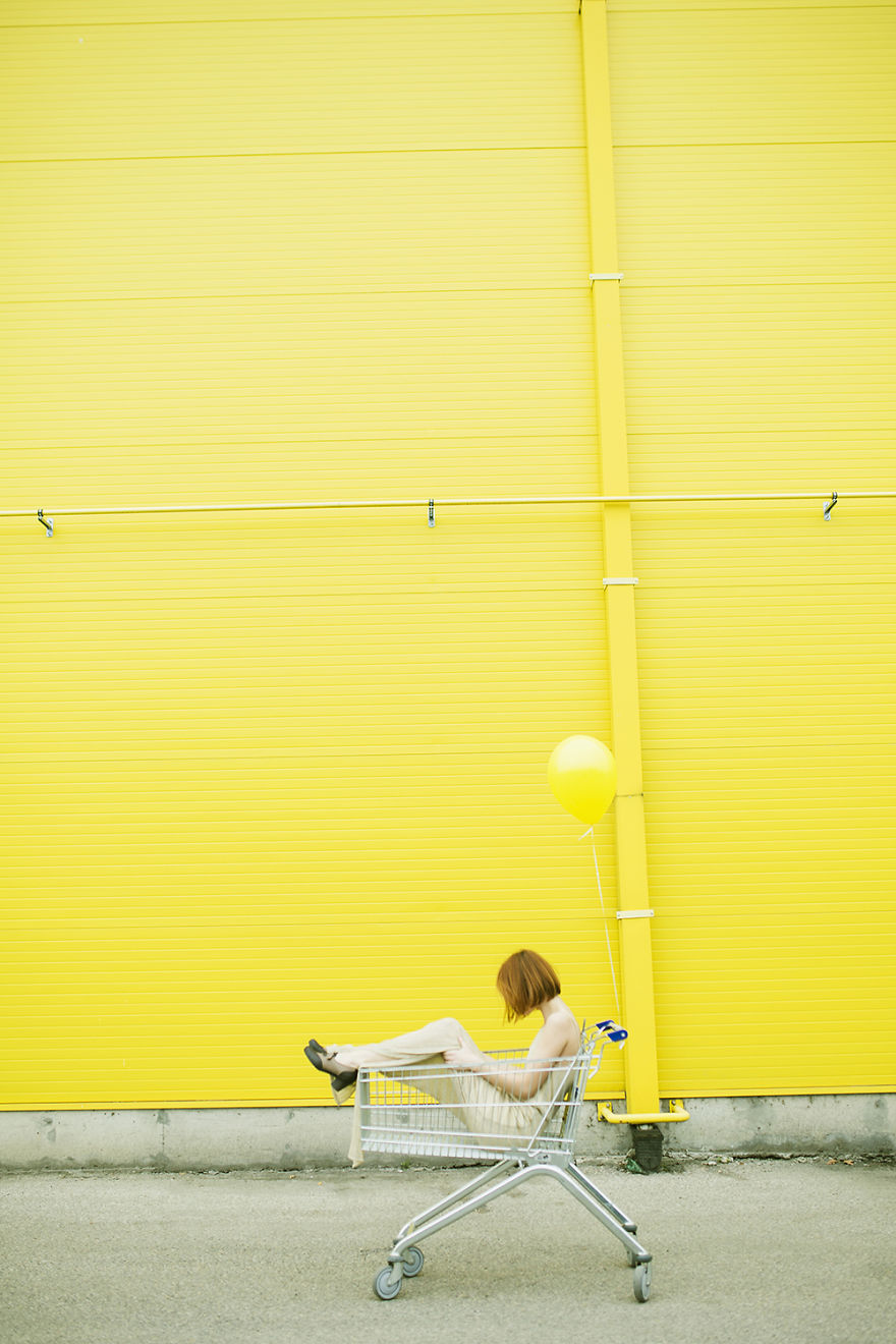 Yellow Color Game Photos By Photographer Jovana Rikalo