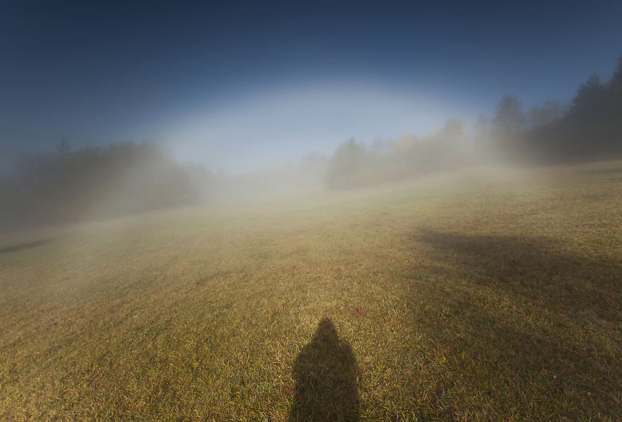 I Photographed An Incredible Fogbow In The Mountains!