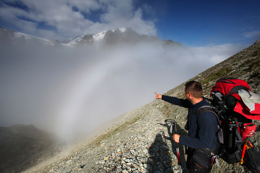 I Photographed An Incredible Fogbow In The Mountains!