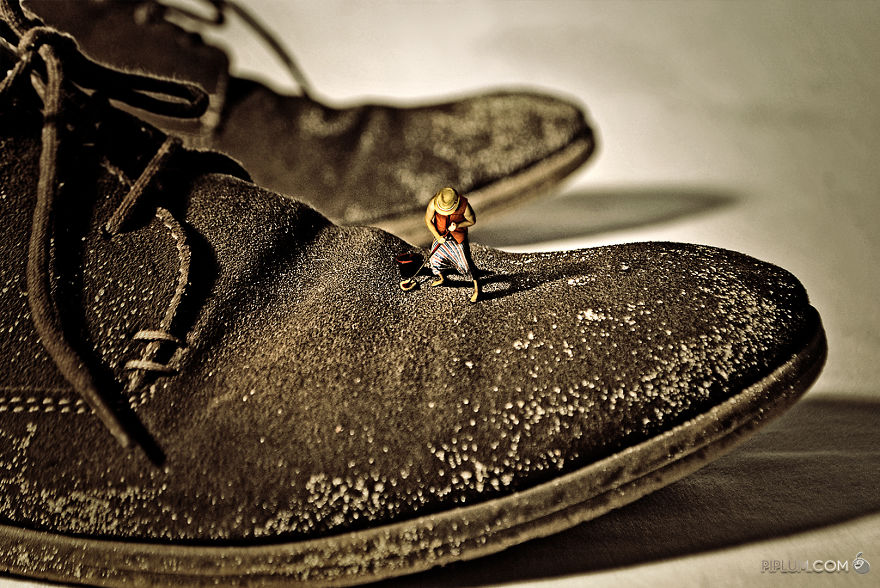 Inspired By Famous Quotes, I Created Some Surreal Photos To Show How We're All Feeling Sometimes Inspired By Famous Quotes, I Created Some Surreal Photos To Show How We're All Feeling Sometimes