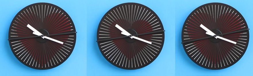 Optical Illusion Wallclocks Show Hidden Animations When Their Arrows Moves Optical Illusion Wallclocks Show Hidden Animations When Their Arrows Moves