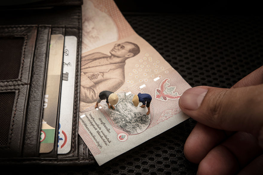 30 Days 30 Images: His Majesty King Bhumibol Adulyadej Is In All Thais’ Hearts Forever