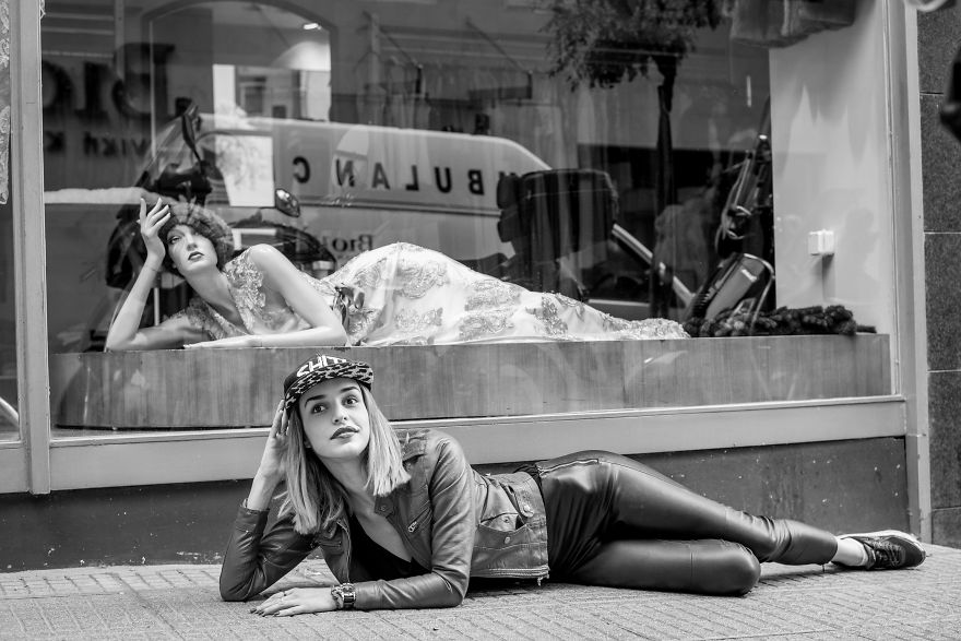 vacation On A Tight Budget With A Photographer And His Girlfriend vacation On A Tight Budget With A Photographer And His Girlfriend