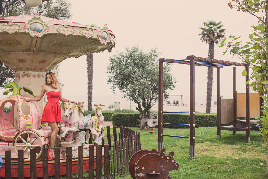 vacation On A Tight Budget With A Photographer And His Girlfriend vacation On A Tight Budget With A Photographer And His Girlfriend