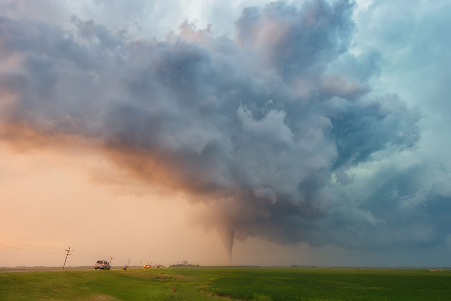 I Traveled Over 50.000 Miles To Capture The Greatest Storms On Earth I Traveled Over 50.000 Miles To Capture The Greatest Storms On Earth