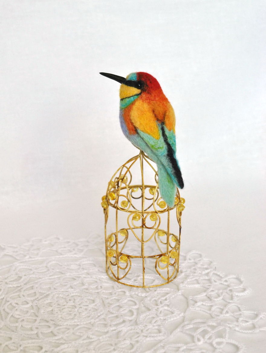 I Create Handmade Fetled Birds