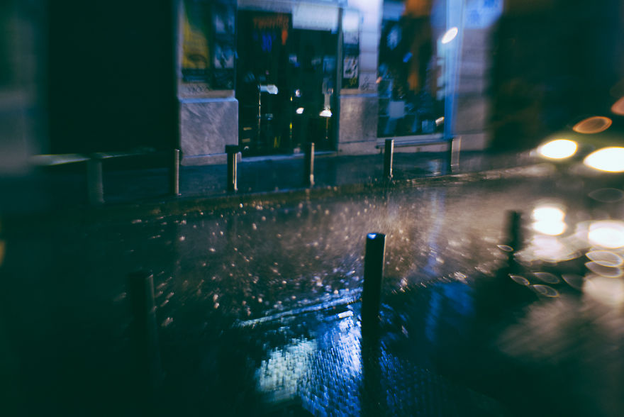 Using Plastic Lens, I Captured How December Nights Feel In Athens, Greece Using Plastic Lens, I Captured How December Nights Feel In Athens, Greece