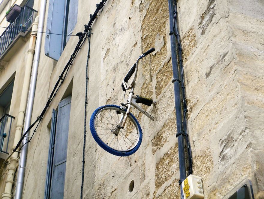 When I Was Bored Enough To Change The Bulbs On My Street Lights!