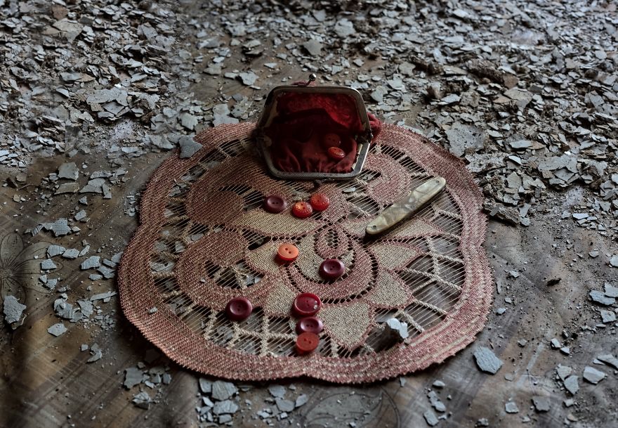 An Incredible Abandoned Cottage From 1858 (poland)