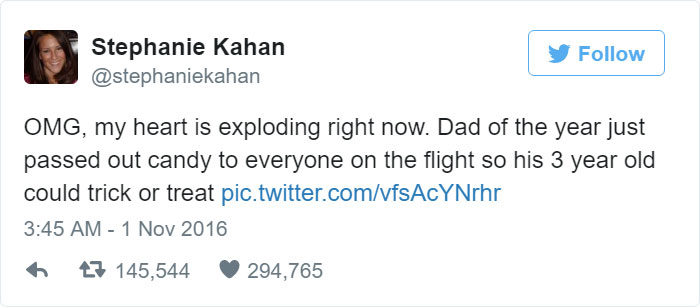 daughter-trick-or-treats-flight-6