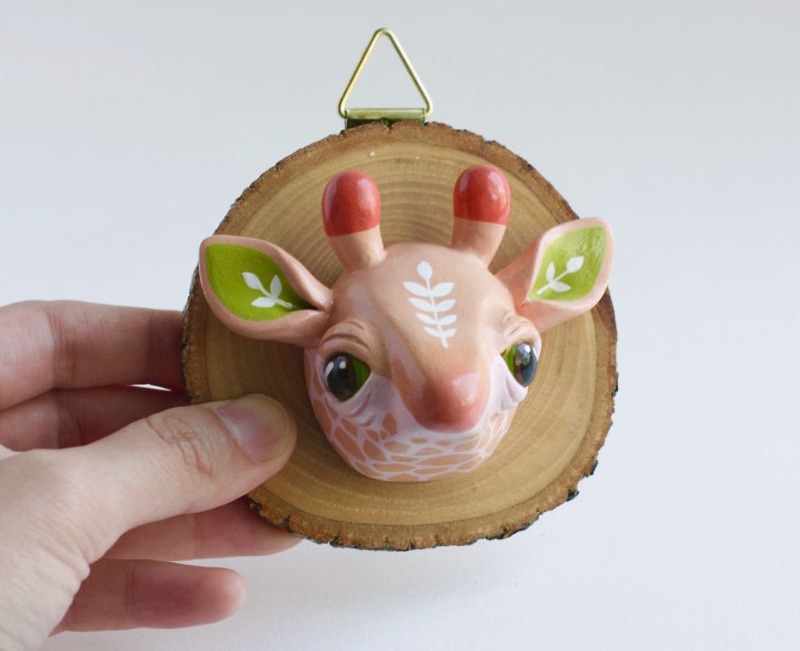 I Can't Stop Making Teeny Tiny Story-Based Figures And Faux Taxidermy Sculptures I Can't Stop Making Teeny Tiny Story-Based Figures And Faux Taxidermy Sculptures