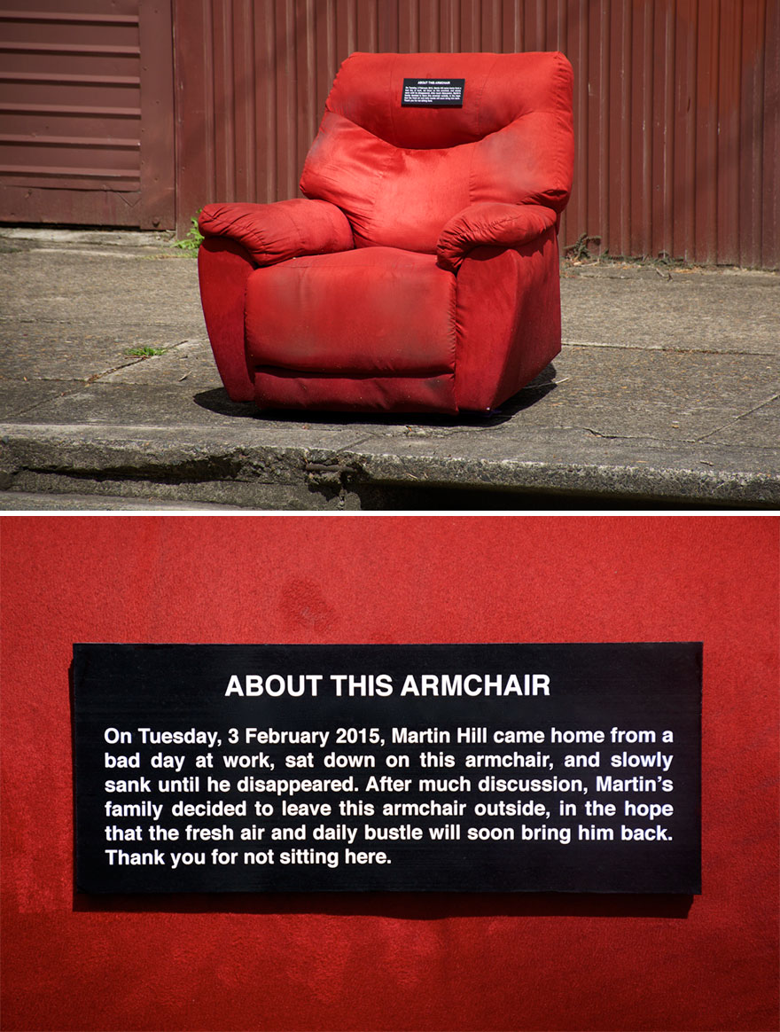 Armchair Plaque