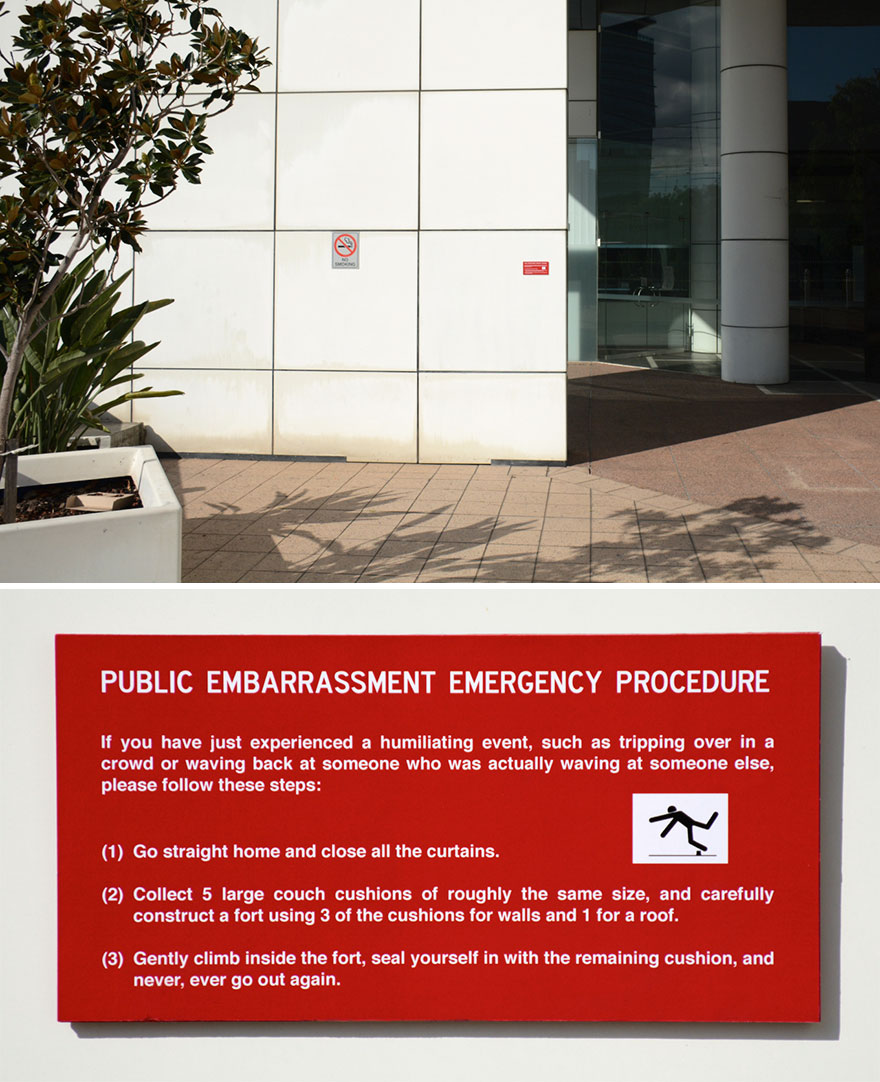 Emergency Plaque