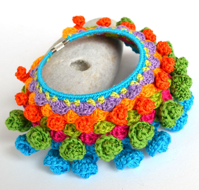 Deep Roots And A Modern Twist: I Create Unique Textile Jewelry Deep Roots And A Modern Twist: I Create Unique Textile Jewelry